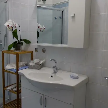 Flower's * Σορέντο